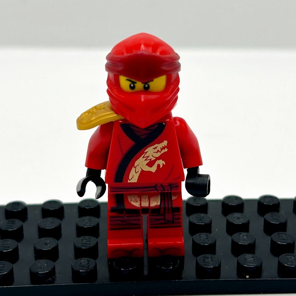 Lego Kai 71705 Pearl Gold Armor Shoulder Pad Legacy Ninjago Minifigure